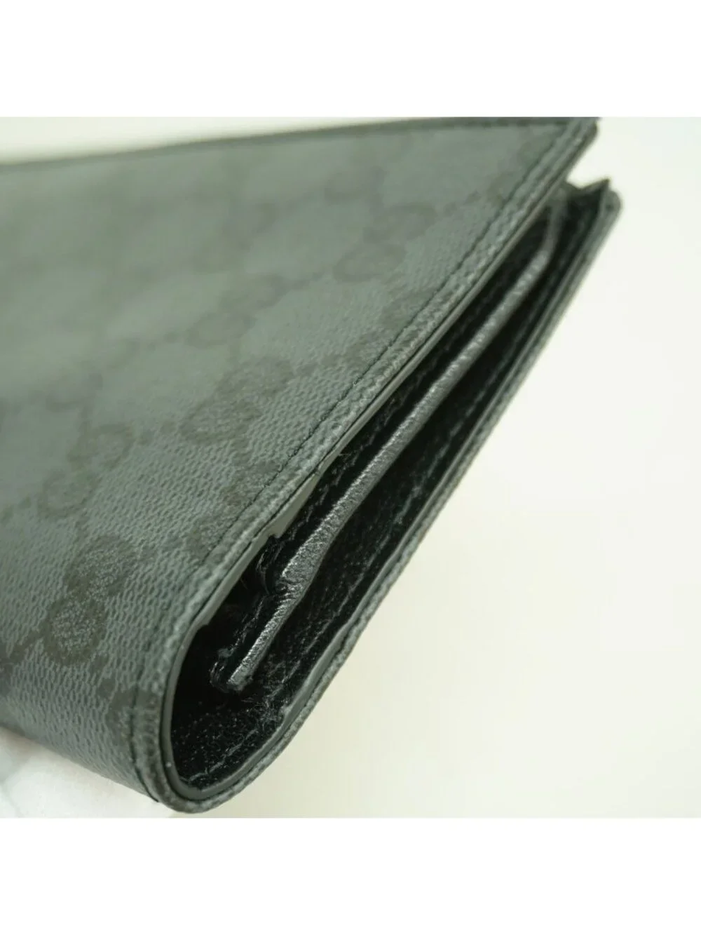 Gucci Wallet GG Supreme Black Silver